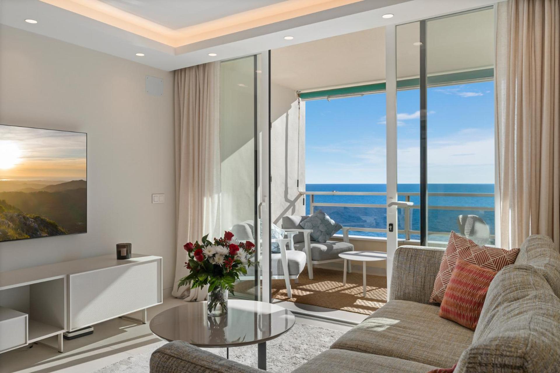 Beach Front Apartment With Pool Marbella Exterior photo